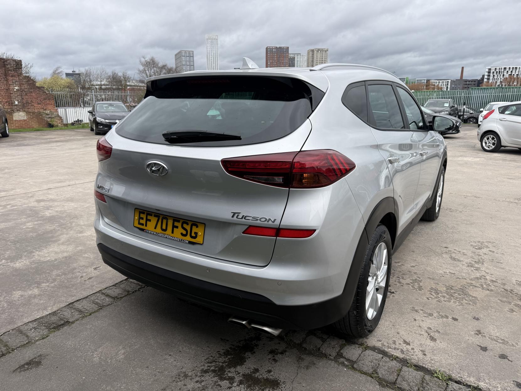 Hyundai TUCSON 1.6 CRDi MHEV SE Nav SUV 5dr Diesel Hybrid Manual Euro 6 (s/s) (115 ps)