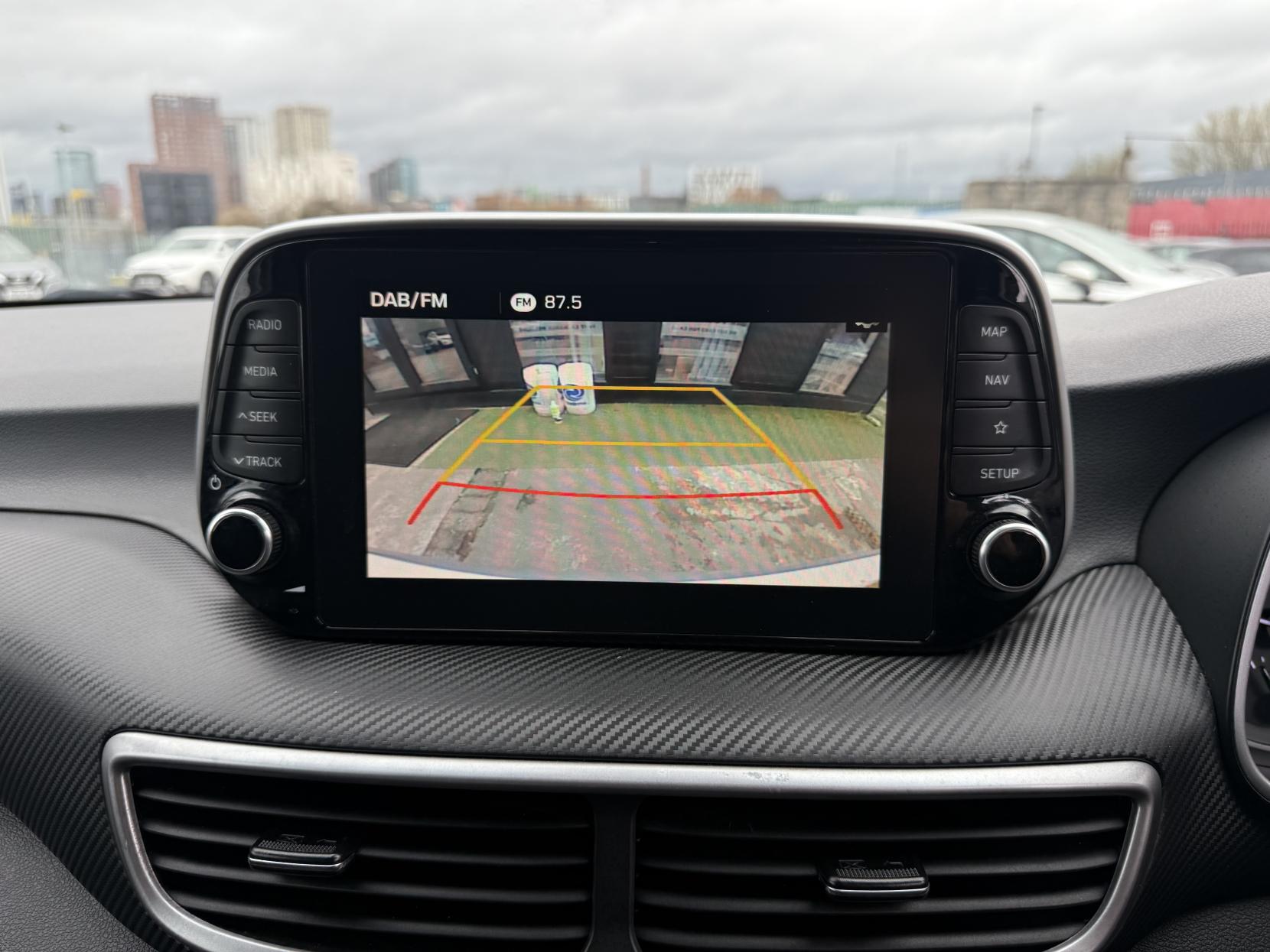 Hyundai TUCSON 1.6 CRDi MHEV SE Nav SUV 5dr Diesel Hybrid Manual Euro 6 (s/s) (115 ps)