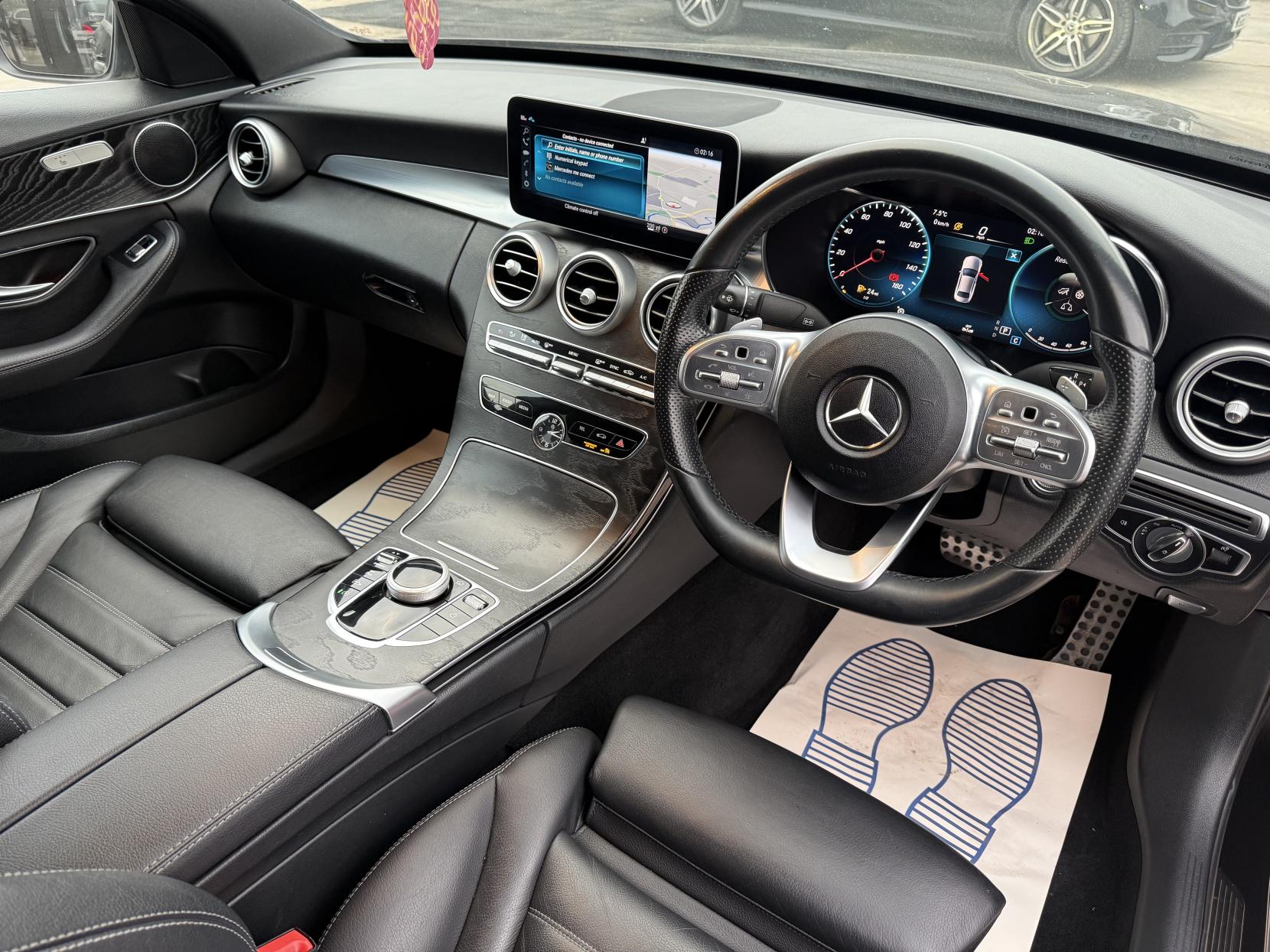 Mercedes-Benz C Class 2.0 C300d AMG Line Saloon 4dr Diesel G-Tronic+ Euro 6 (s/s) (245 ps)